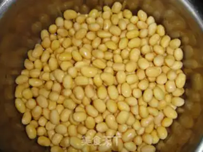 Make Home-made soybean sprouts step 2