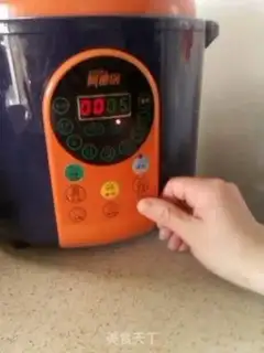 Make Grilled chicken wings with electric pressure cooker step 5