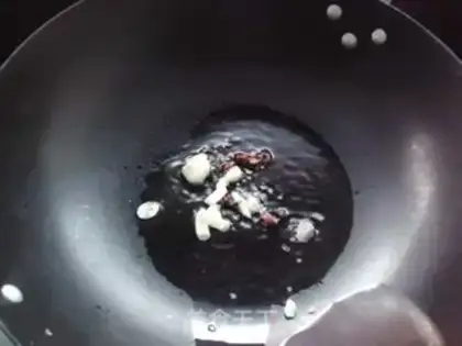 Make smashed cucumbers step 2