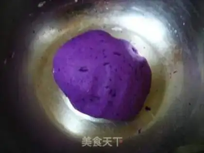 Make Purple sweet potato two-color bread step 7