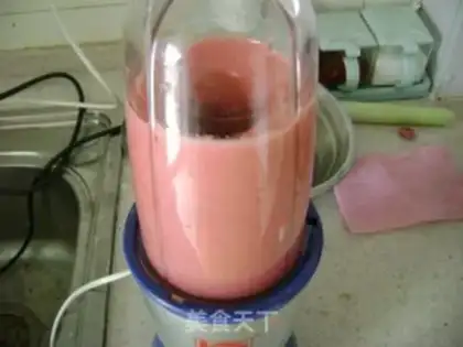 Make Homemade cherry sauce step 2