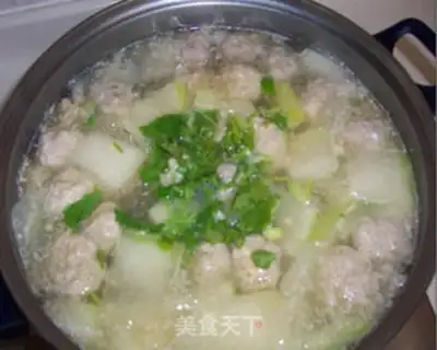 Make Winter melon meatball soup step 7
