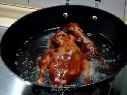 Make Crispy camphor tea duck step 18