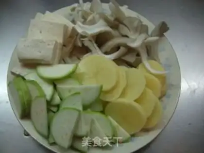 Make Korean miso soup step 1