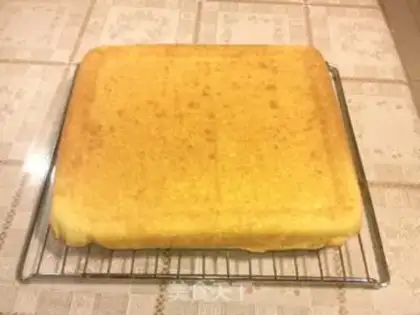 Make Yellow peach jam cake roll step 10