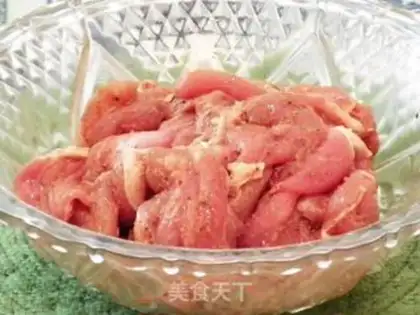 Make Toothpick chicken kebabs step 1