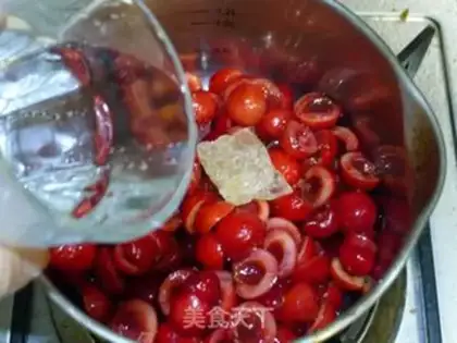 Make Homemade cherry jam step 4