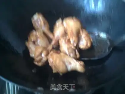 Make Stewed chicken legs step 1