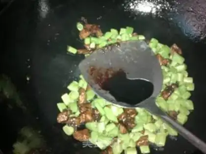 Make stir-fried beef step 9