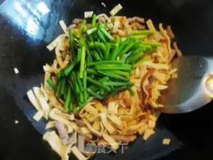 Make stir-fried leek moss step 5