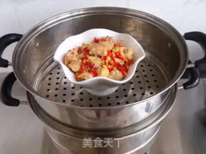 Make Steamed chicken wings with chopped pepper step 5