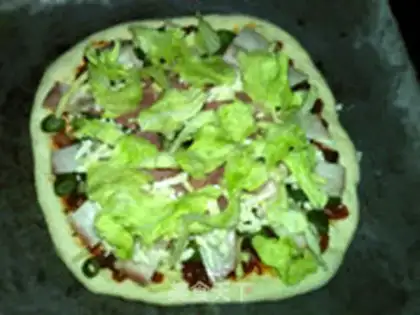 Make bacon and vegetables pizza step 14
