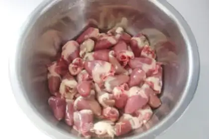 Make Stewed potatoes with chicken heart step 0