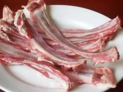 Make Mankouxiang pork ribs soup step 0