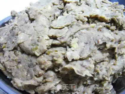 Make Homemade mung bean stuffing step 5