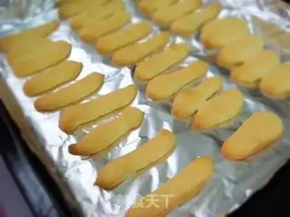 Make lady fingers step 6