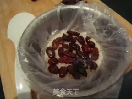 Make Red dates and purple potato cake step 3