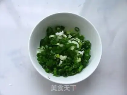Make scallion cake step 2