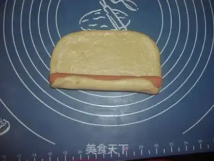 Make Hot dog bread with onion flavor step 3