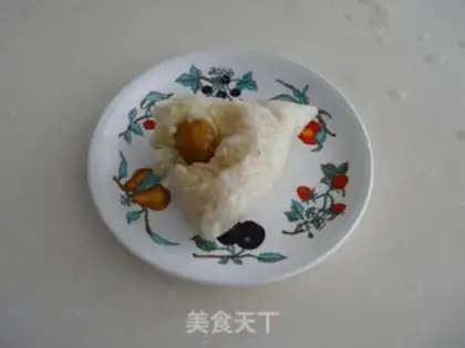 Make Salted egg yolk rice dumplings step 5