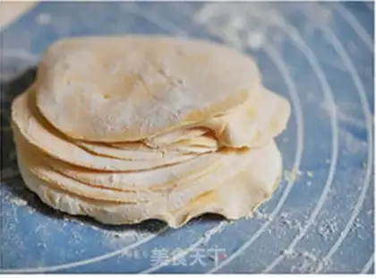 Make Golden pumpkin dumplings step 7