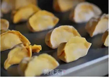 Make Golden pumpkin dumplings step 9