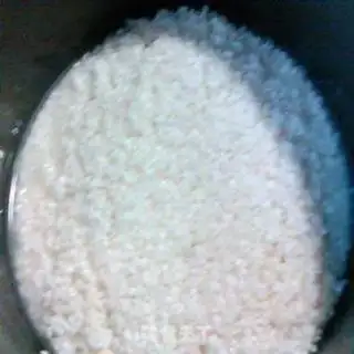 Make Xinjiang pilaf step 1