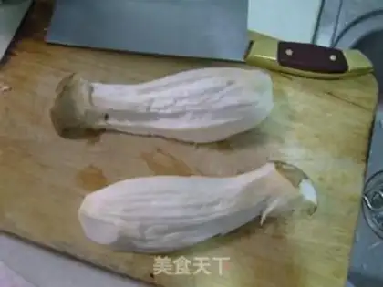 Make Steamed mushroom with chopped pepper step 1