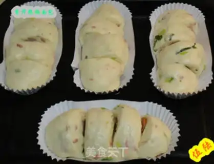 Make parsley hot dog bread step 6