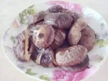 Make Stewed local chicken with mushroom step 1
