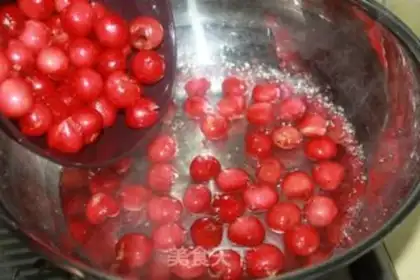 Make Cherry in syrup step 4