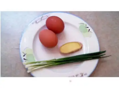 Make Fish and shrimp egg roll step 1