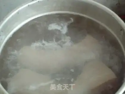 Make cherry pork step 1