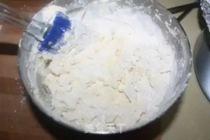 Make almond cake step 4
