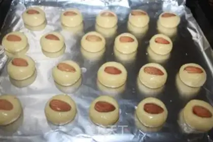 Make almond cake step 8