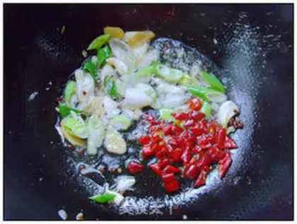 Make Home-cooked carp sauce step 5