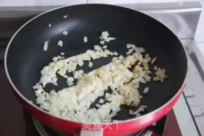 Make pizza sauce step 3