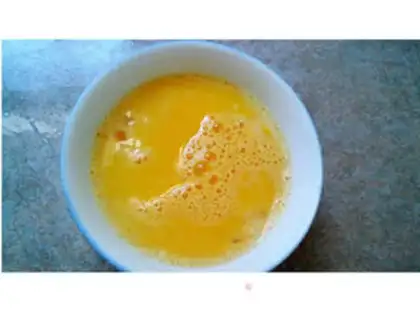 Make Fish and shrimp egg roll step 7