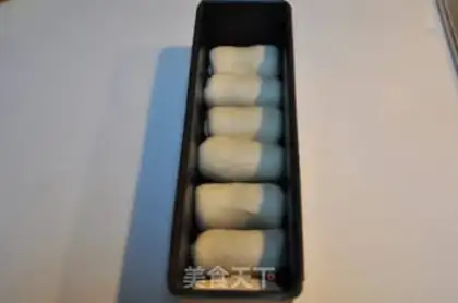 Make Milk and honey small toast step 6
