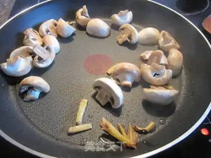 Make Ginger, scallion, scallop, mushroom step 6