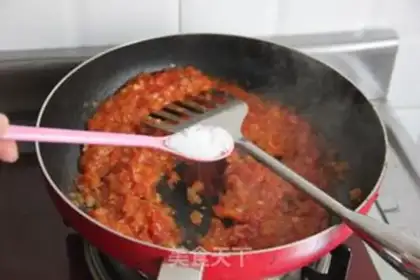 Make pizza sauce step 7