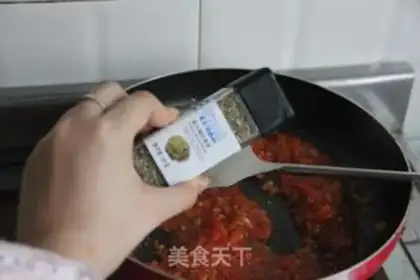 Make pizza sauce step 8