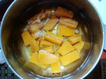 Make Thousand layers of coconut juice horseshoe cake step 2