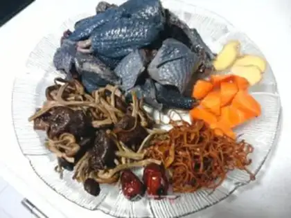 Make Cordyceps Flower and Black Chicken Soup step 0