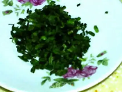 Make Home-made shredded dried green onion step 5