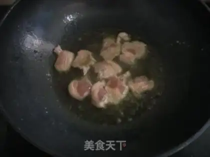 Make stir-fried pork with pepper step 2