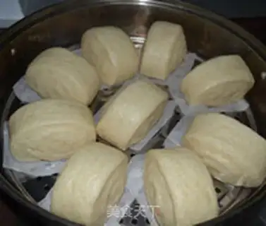 Make bean dregs condensed milk steamed buns step 7