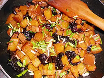 Make braised pork and potato step 8