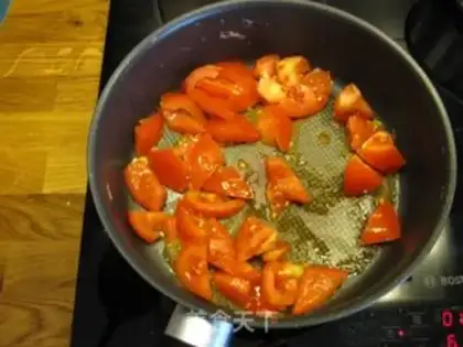 Make Scrambled egg with tomato step 5