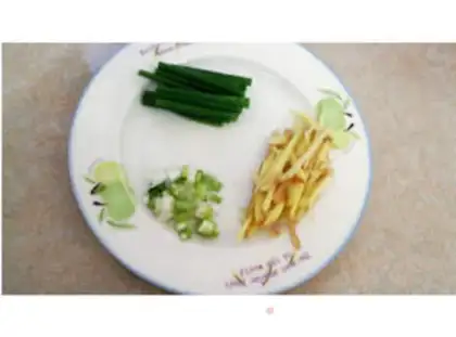 Make Scallion flavor octopus step 2